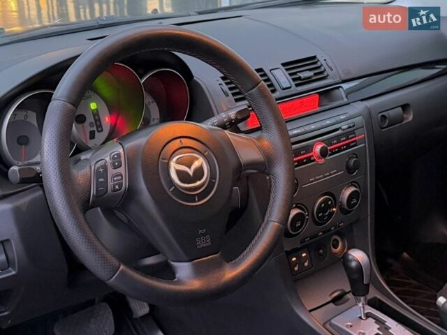 Черный Мазда 3, объемом двигателя 1.6 л и пробегом 197 тыс. км за 5700 $, фото 16 на Automoto.ua