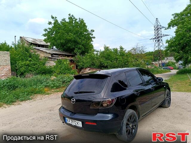 Черный Мазда 3, объемом двигателя 1.6 л и пробегом 155 тыс. км за 5200 $, фото 3 на Automoto.ua