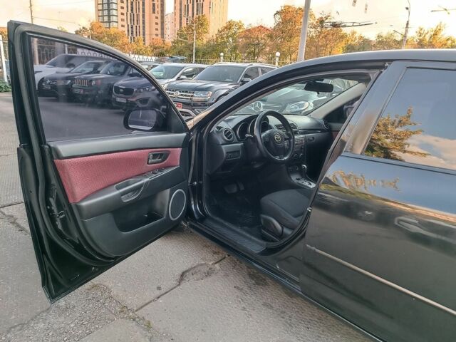 Чорний Мазда 3, об'ємом двигуна 1.6 л та пробігом 187 тис. км за 4990 $, фото 17 на Automoto.ua