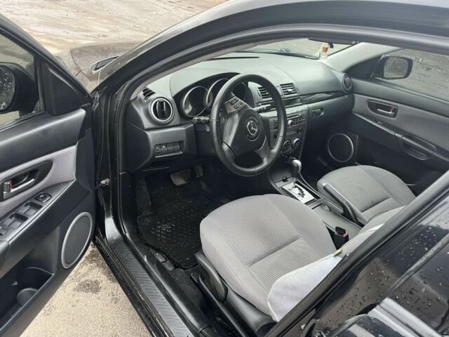 Черный Мазда 3, объемом двигателя 1.6 л и пробегом 212 тыс. км за 5500 $, фото 13 на Automoto.ua