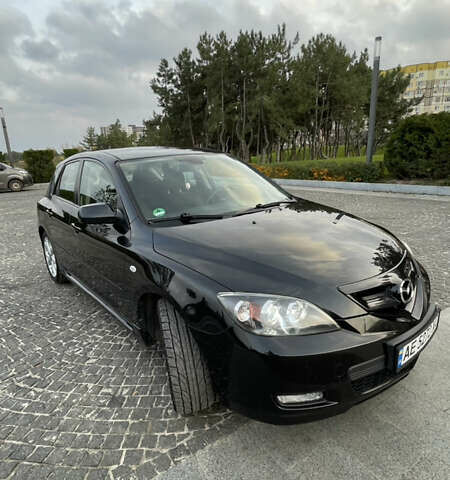 Черный Мазда 3, объемом двигателя 2 л и пробегом 220 тыс. км за 6000 $, фото 16 на Automoto.ua