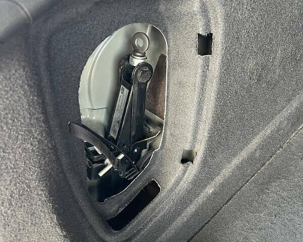 Чорний Мазда 3, об'ємом двигуна 2 л та пробігом 255 тис. км за 6500 $, фото 20 на Automoto.ua