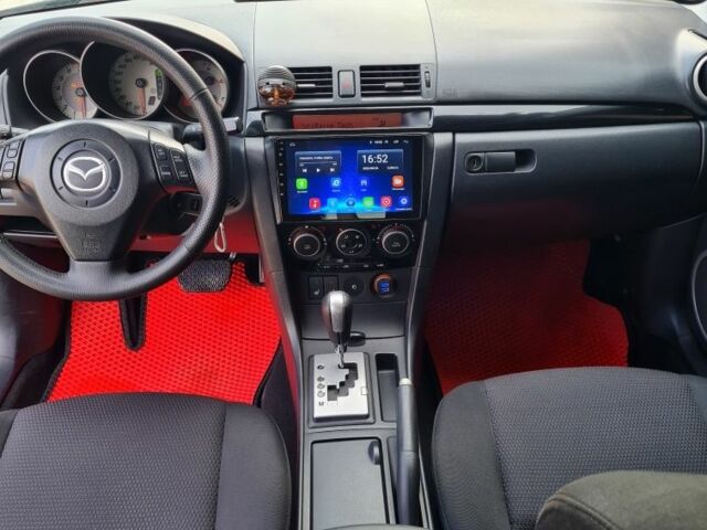 Черный Мазда 3, объемом двигателя 2 л и пробегом 120 тыс. км за 5400 $, фото 5 на Automoto.ua