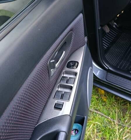 Чорний Мазда 3, об'ємом двигуна 1.6 л та пробігом 205 тис. км за 4999 $, фото 15 на Automoto.ua