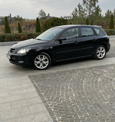 Черный Мазда 3, объемом двигателя 2 л и пробегом 220 тыс. км за 6000 $, фото 2 на Automoto.ua