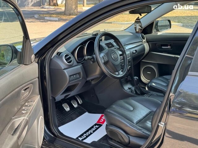 Черный Мазда 3, объемом двигателя 1.6 л и пробегом 131 тыс. км за 5990 $, фото 11 на Automoto.ua