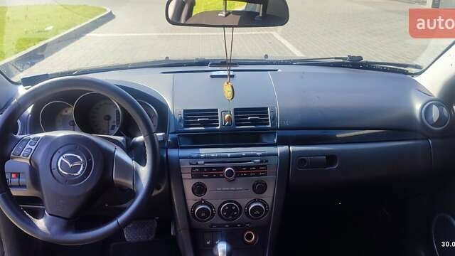 Чорний Мазда 3, об'ємом двигуна 1.6 л та пробігом 215 тис. км за 6500 $, фото 10 на Automoto.ua