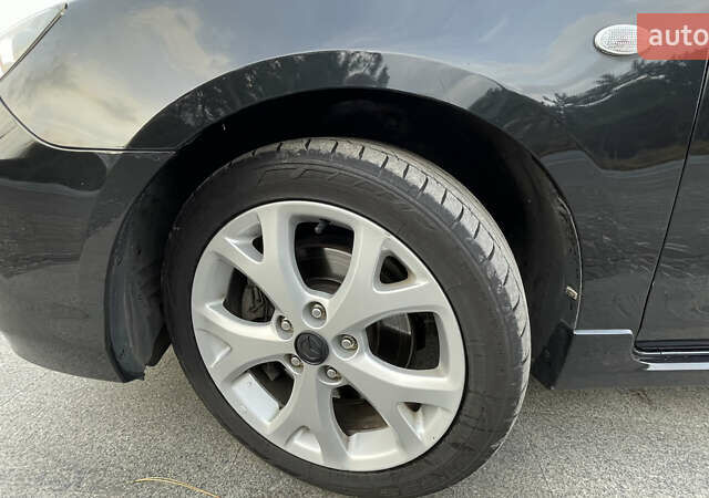 Черный Мазда 3, объемом двигателя 2 л и пробегом 220 тыс. км за 6000 $, фото 20 на Automoto.ua