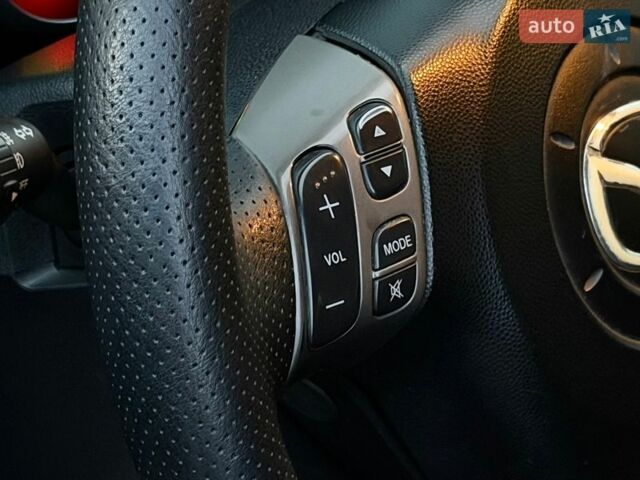 Черный Мазда 3, объемом двигателя 1.6 л и пробегом 197 тыс. км за 5700 $, фото 23 на Automoto.ua