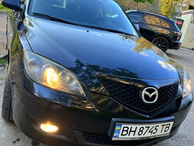 Чорний Мазда 3, об'ємом двигуна 1.6 л та пробігом 284 тис. км за 4800 $, фото 5 на Automoto.ua