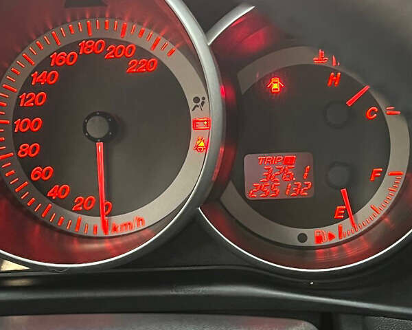 Чорний Мазда 3, об'ємом двигуна 2 л та пробігом 255 тис. км за 6500 $, фото 17 на Automoto.ua