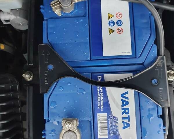 Черный Мазда 3, объемом двигателя 1.6 л и пробегом 264 тыс. км за 5700 $, фото 23 на Automoto.ua