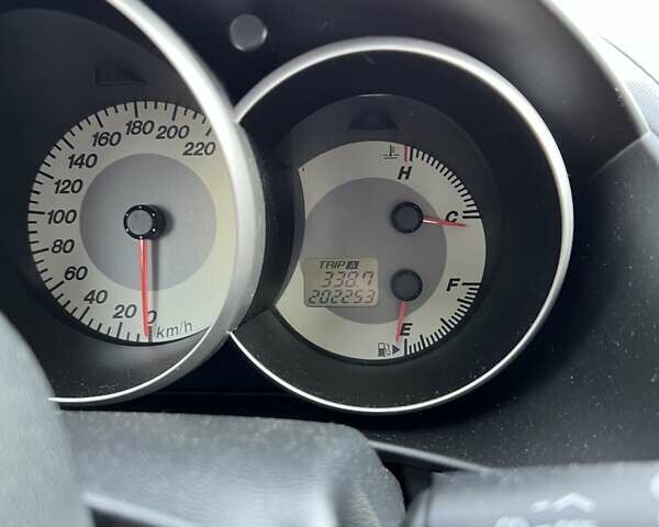 Черный Мазда 3, объемом двигателя 1.6 л и пробегом 204 тыс. км за 5500 $, фото 12 на Automoto.ua