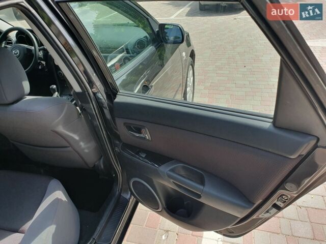 Чорний Мазда 3, об'ємом двигуна 1.6 л та пробігом 264 тис. км за 5500 $, фото 17 на Automoto.ua