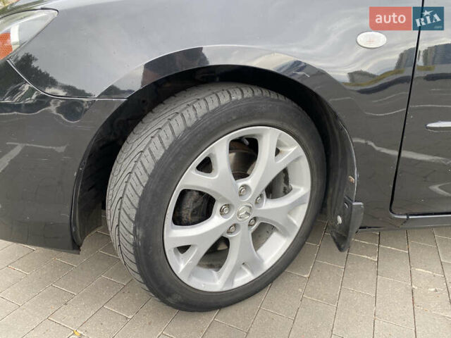Черный Мазда 3, объемом двигателя 2 л и пробегом 200 тыс. км за 5750 $, фото 20 на Automoto.ua