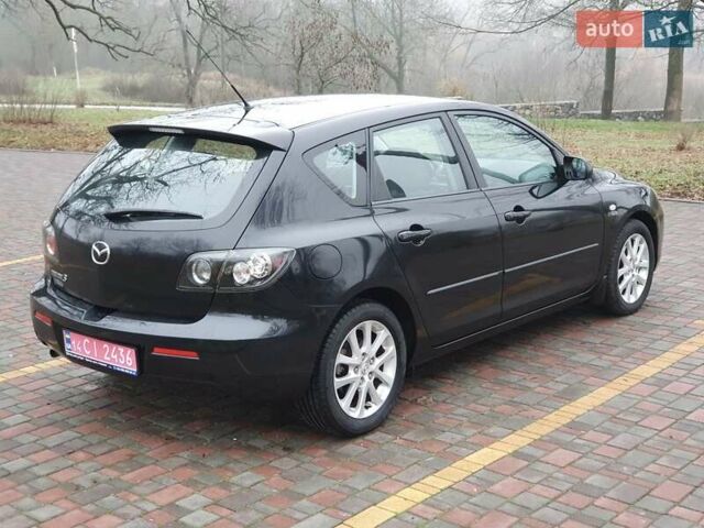 Черный Мазда 3, объемом двигателя 1.6 л и пробегом 264 тыс. км за 5700 $, фото 4 на Automoto.ua