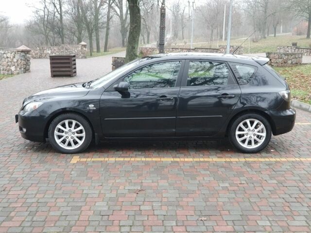 Чорний Мазда 3, об'ємом двигуна 1.6 л та пробігом 264 тис. км за 5700 $, фото 7 на Automoto.ua