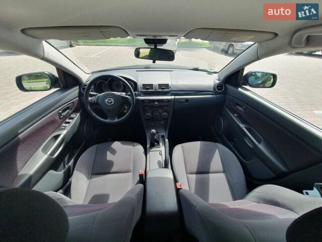 Чорний Мазда 3, об'ємом двигуна 1.6 л та пробігом 264 тис. км за 5500 $, фото 8 на Automoto.ua