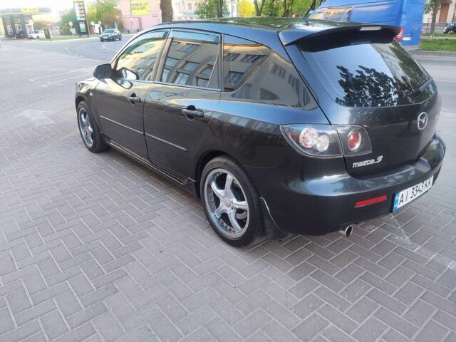 Черный Мазда 3, объемом двигателя 2 л и пробегом 298 тыс. км за 4600 $, фото 5 на Automoto.ua