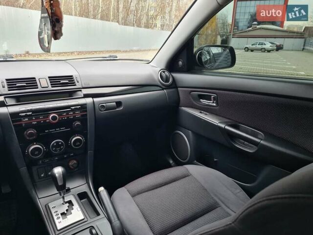 Черный Мазда 3, объемом двигателя 1.6 л и пробегом 182 тыс. км за 5500 $, фото 23 на Automoto.ua