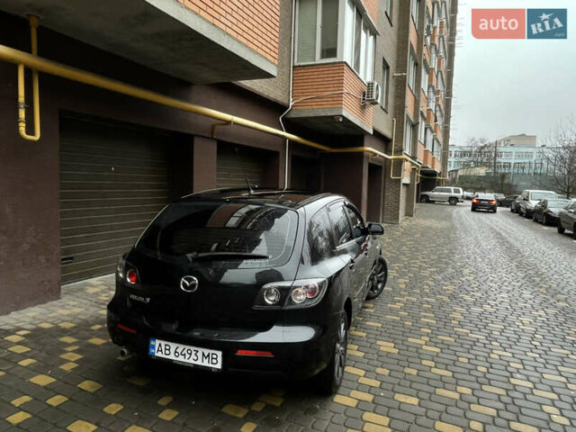 Черный Мазда 3, объемом двигателя 1.6 л и пробегом 210 тыс. км за 5200 $, фото 7 на Automoto.ua