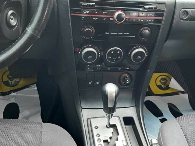 Черный Мазда 3, объемом двигателя 1.6 л и пробегом 265 тыс. км за 5800 $, фото 15 на Automoto.ua