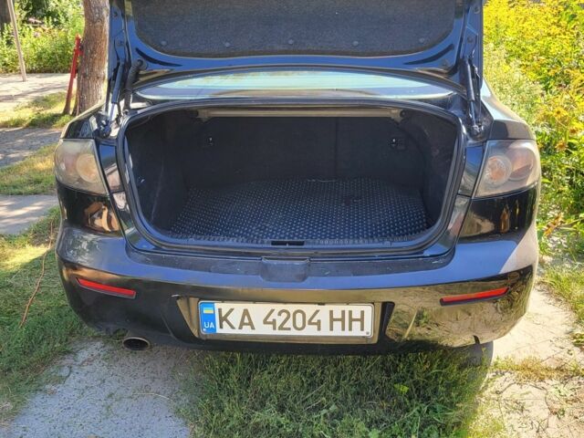 Черный Мазда 3, объемом двигателя 1.6 л и пробегом 325 тыс. км за 4600 $, фото 5 на Automoto.ua