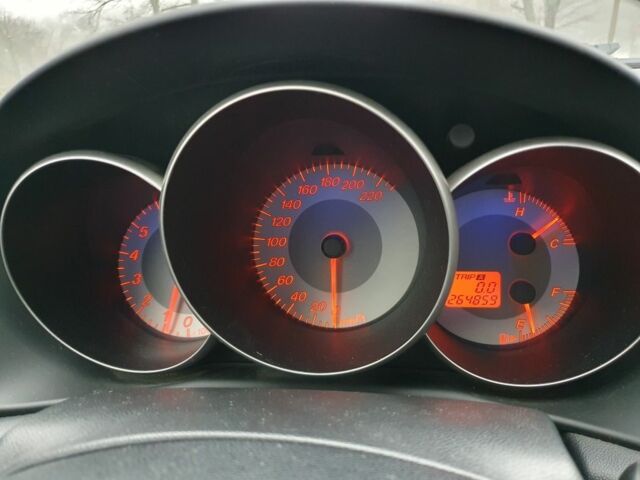 Чорний Мазда 3, об'ємом двигуна 1.6 л та пробігом 264 тис. км за 5700 $, фото 10 на Automoto.ua