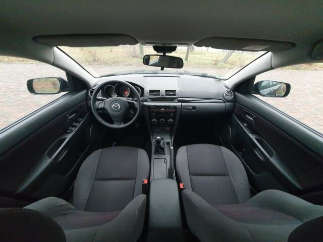 Чорний Мазда 3, об'ємом двигуна 1.6 л та пробігом 264 тис. км за 5700 $, фото 8 на Automoto.ua