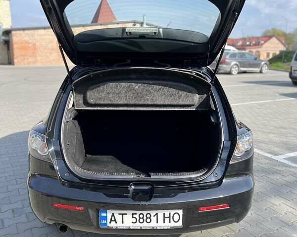 Черный Мазда 3, объемом двигателя 1.6 л и пробегом 204 тыс. км за 5500 $, фото 4 на Automoto.ua