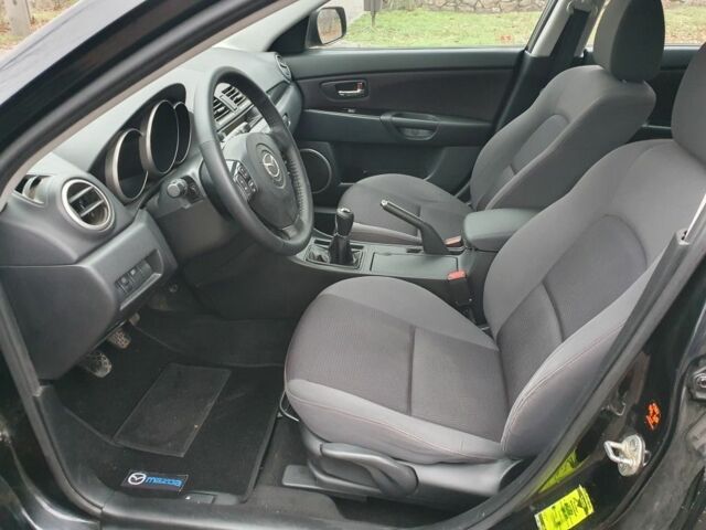 Чорний Мазда 3, об'ємом двигуна 1.6 л та пробігом 264 тис. км за 5700 $, фото 11 на Automoto.ua