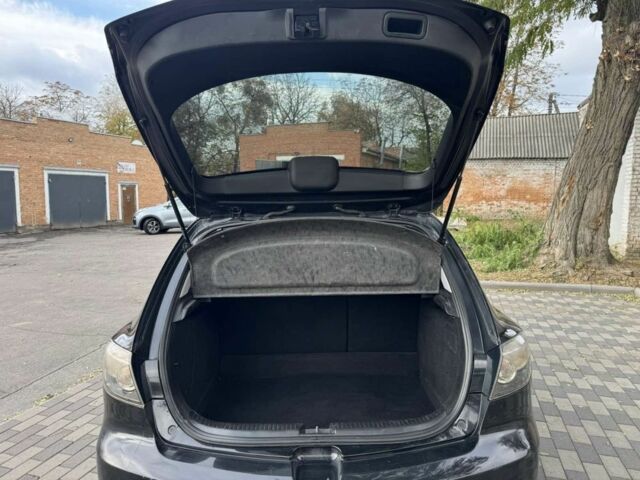 Черный Мазда 3, объемом двигателя 1.6 л и пробегом 215 тыс. км за 5850 $, фото 11 на Automoto.ua