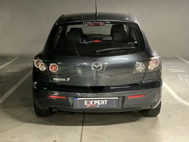 Чорний Мазда 3, об'ємом двигуна 1.6 л та пробігом 275 тис. км за 4790 $, фото 3 на Automoto.ua