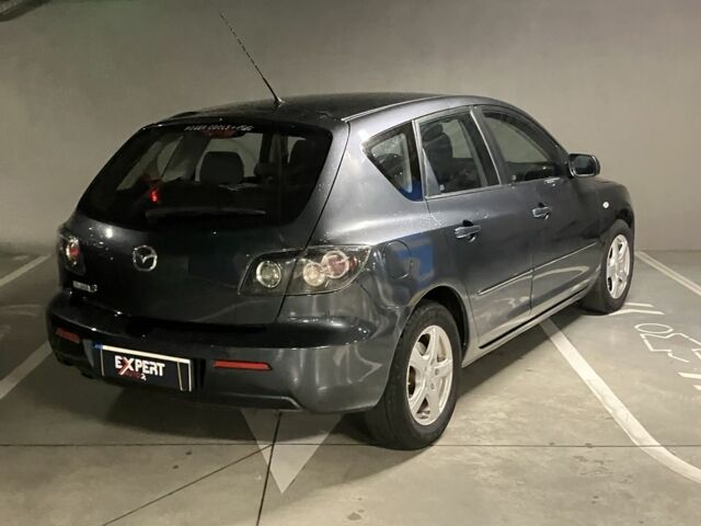 Чорний Мазда 3, об'ємом двигуна 1.6 л та пробігом 275 тис. км за 4790 $, фото 5 на Automoto.ua