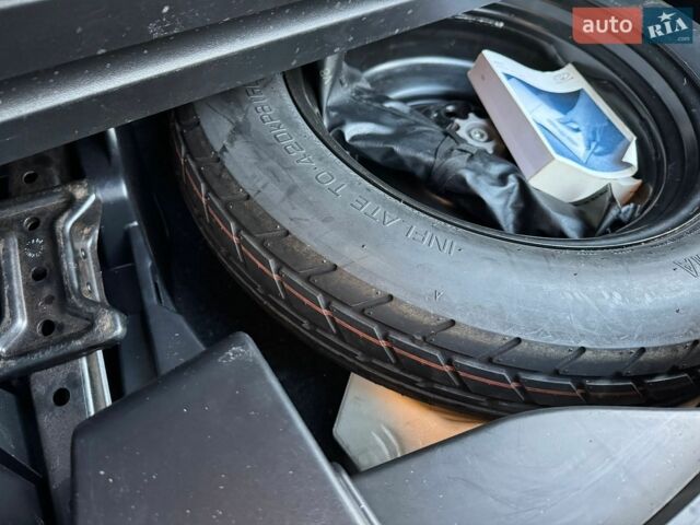 Чорний Мазда 3, об'ємом двигуна 1.6 л та пробігом 300 тис. км за 5200 $, фото 2 на Automoto.ua