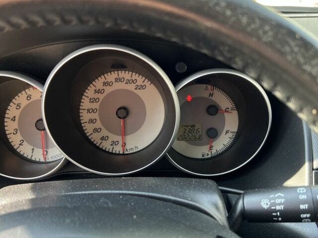 Черный Мазда 3, объемом двигателя 1.6 л и пробегом 203 тыс. км за 5000 $, фото 7 на Automoto.ua