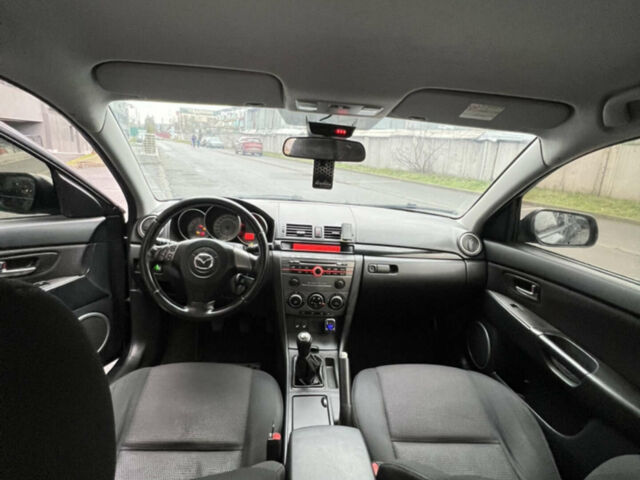Чорний Мазда 3, об'ємом двигуна 1.6 л та пробігом 235 тис. км за 4200 $, фото 21 на Automoto.ua
