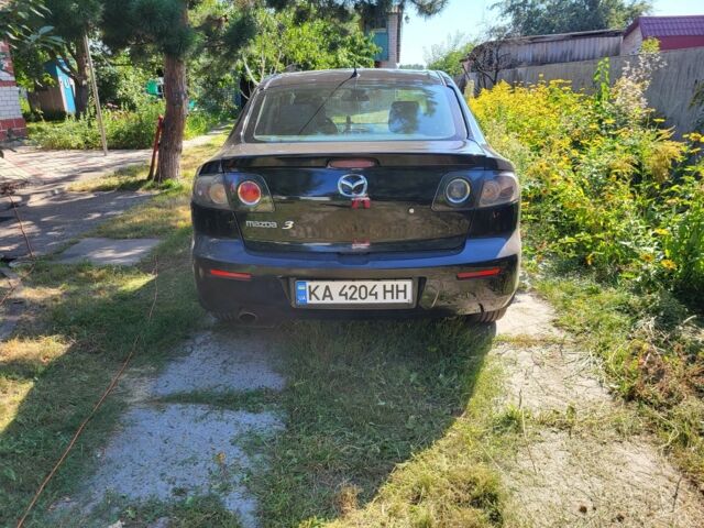 Черный Мазда 3, объемом двигателя 1.6 л и пробегом 325 тыс. км за 4600 $, фото 3 на Automoto.ua