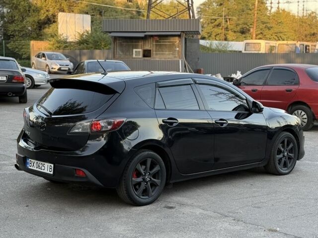 Чорний Мазда 3, об'ємом двигуна 1.6 л та пробігом 220 тис. км за 5900 $, фото 3 на Automoto.ua