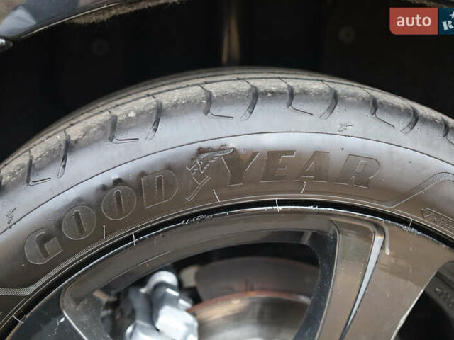 Черный Мазда 3, объемом двигателя 1.6 л и пробегом 183 тыс. км за 7499 $, фото 26 на Automoto.ua