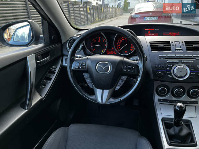 Черный Мазда 3, объемом двигателя 1.6 л и пробегом 235 тыс. км за 5799 $, фото 25 на Automoto.ua