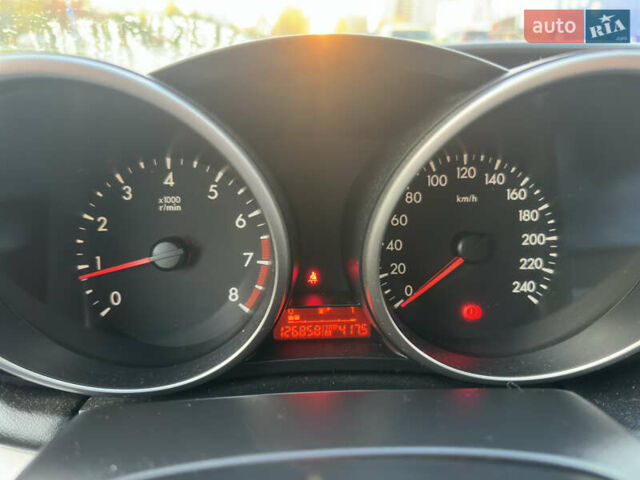 Черный Мазда 3, объемом двигателя 1.6 л и пробегом 127 тыс. км за 7500 $, фото 47 на Automoto.ua