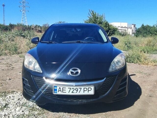 Черный Мазда 3, объемом двигателя 2 л и пробегом 180 тыс. км за 5500 $, фото 10 на Automoto.ua
