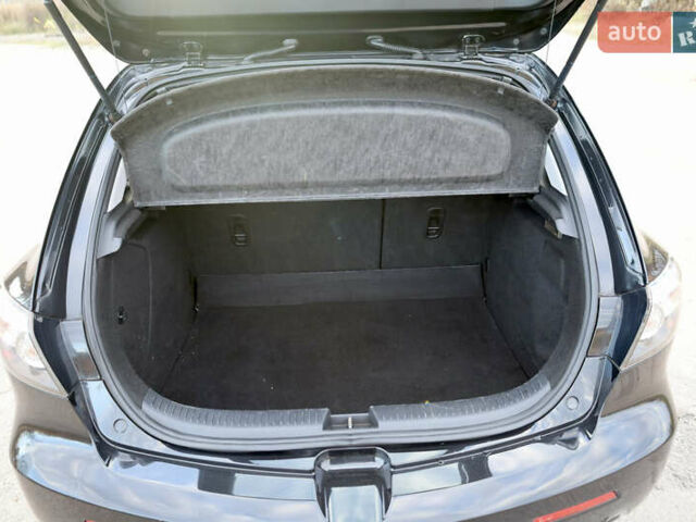 Черный Мазда 3, объемом двигателя 1.6 л и пробегом 183 тыс. км за 7499 $, фото 22 на Automoto.ua