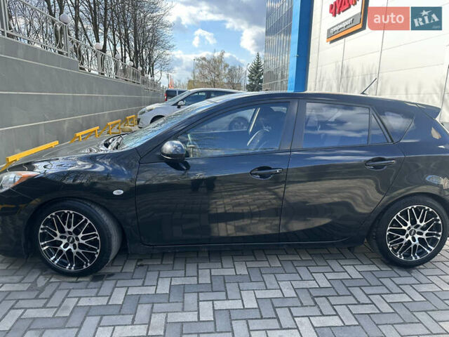 Черный Мазда 3, объемом двигателя 1.6 л и пробегом 214 тыс. км за 6500 $, фото 2 на Automoto.ua