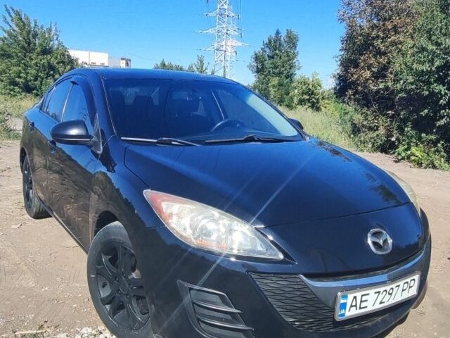 Черный Мазда 3, объемом двигателя 2 л и пробегом 180 тыс. км за 5500 $, фото 1 на Automoto.ua