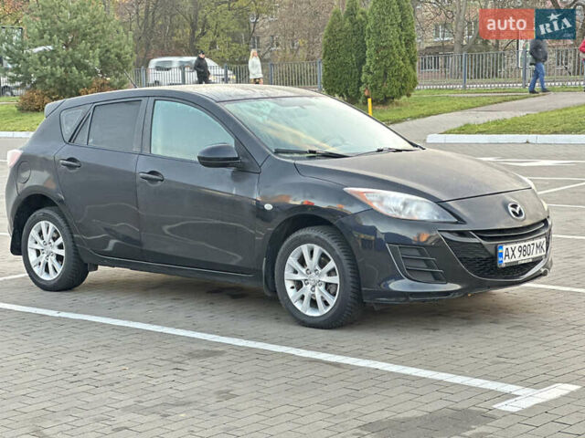 Черный Мазда 3, объемом двигателя 1.6 л и пробегом 127 тыс. км за 7500 $, фото 10 на Automoto.ua