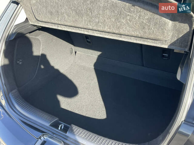 Черный Мазда 3, объемом двигателя 1.6 л и пробегом 107 тыс. км за 7400 $, фото 64 на Automoto.ua