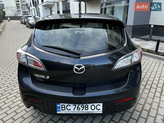 Черный Мазда 3, объемом двигателя 1.6 л и пробегом 235 тыс. км за 5799 $, фото 7 на Automoto.ua