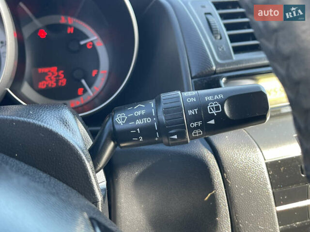 Черный Мазда 3, объемом двигателя 1.6 л и пробегом 107 тыс. км за 7400 $, фото 55 на Automoto.ua